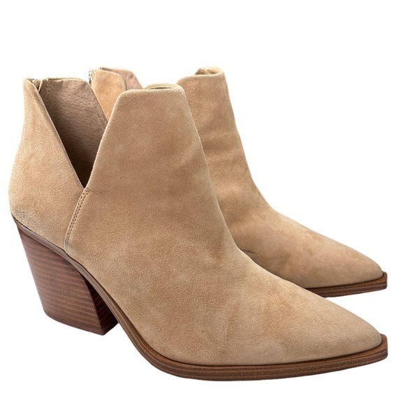 Vince Camuto Gigietta Ankle Boots Booties Size 11 Tan Suede Leather Block Heel - Picture 2 of 12